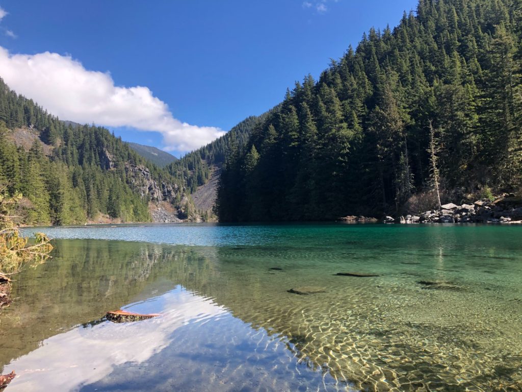 Lindeman and Greendrop Lake Hike