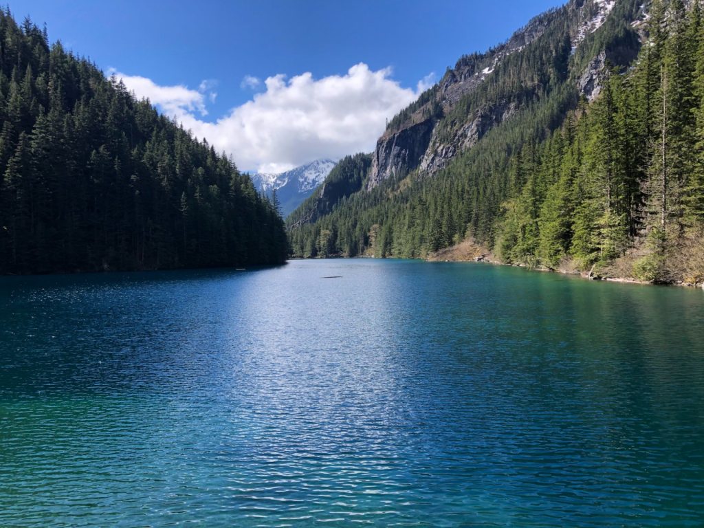 Lindeman and Greendrop Lake Hike