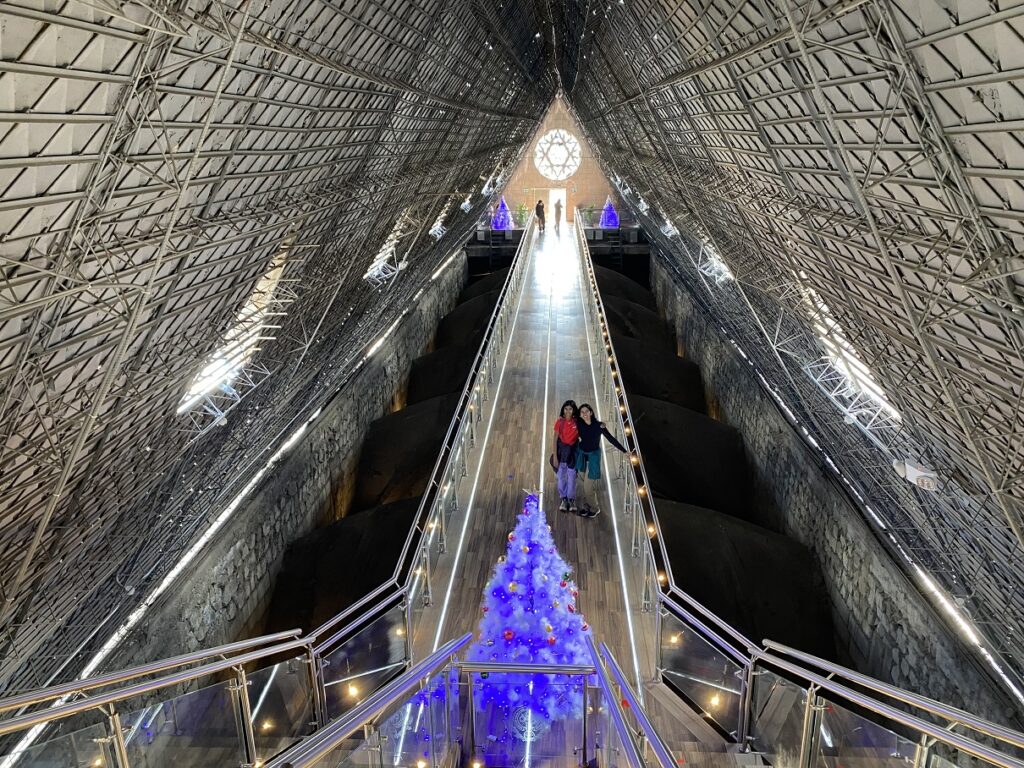 Basilica del Voto Nacional - Quito Family Trip